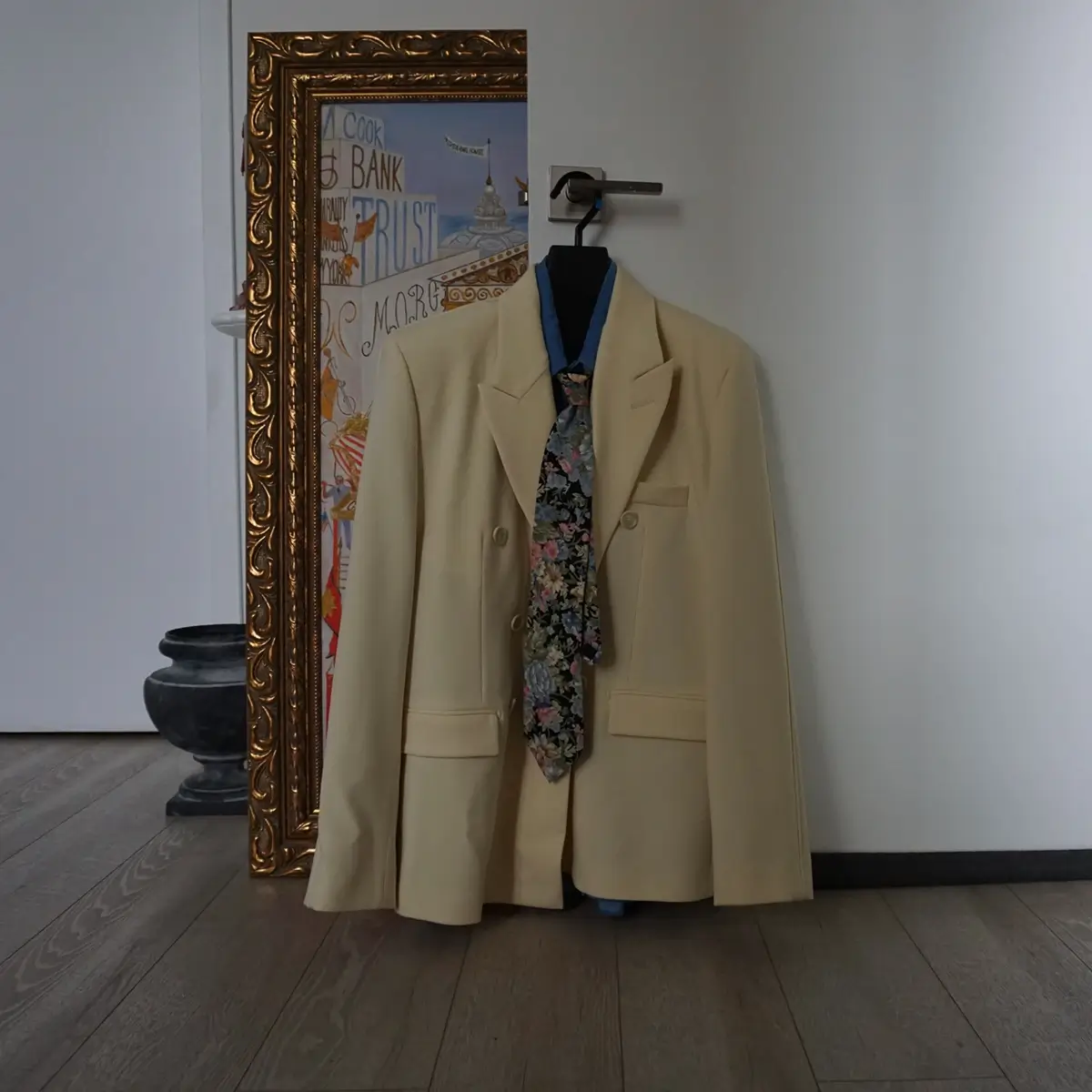 suit